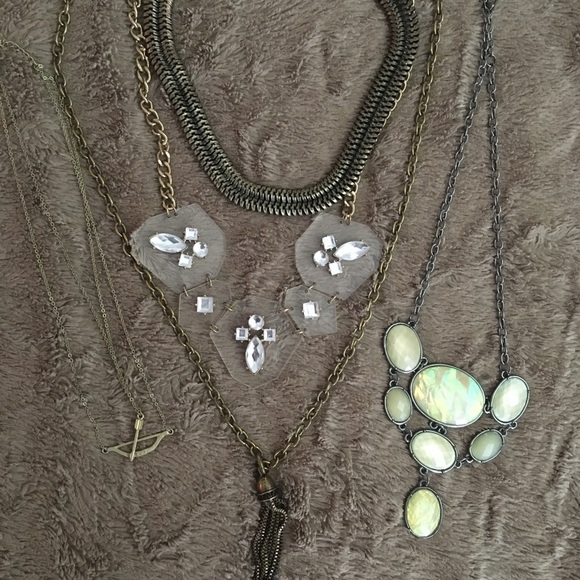 Lot of 5 necklaces - Picture 1 of 5